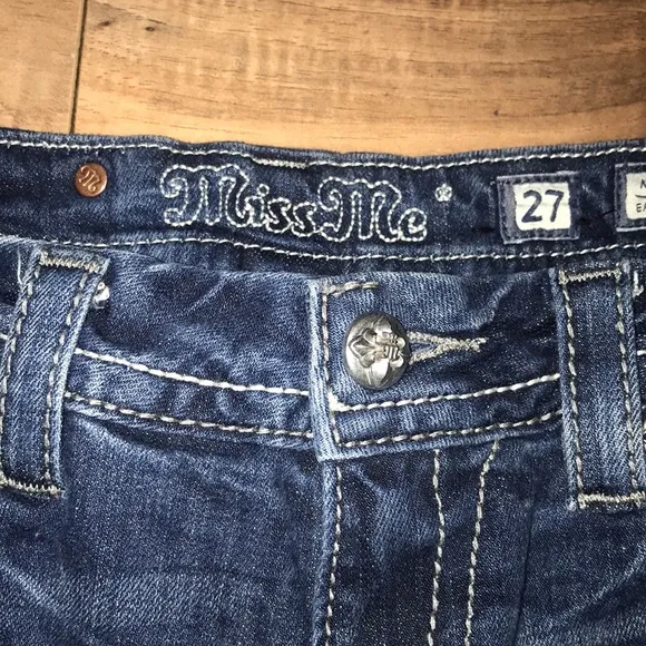 Miss me bedazzled mid rise easy boot jeans size 27