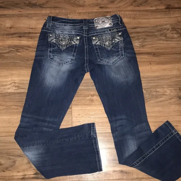 Miss me bedazzled mid rise easy boot jeans size 27