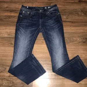 Miss me bedazzled mid rise easy boot jeans size 27