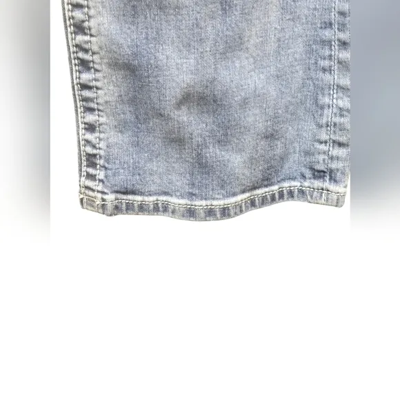 Miss Me Easy Boot Mid Rise Size 30 Jeans