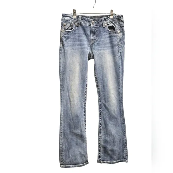 Miss Me Easy Boot Mid Rise Size 30 Jeans