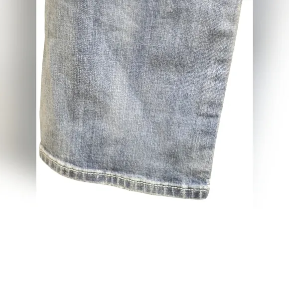 Miss Me Easy Boot Mid Rise Size 30 Jeans