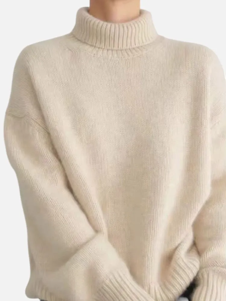 Monacogents | Oversized Cashmere Turtleneck Sweater