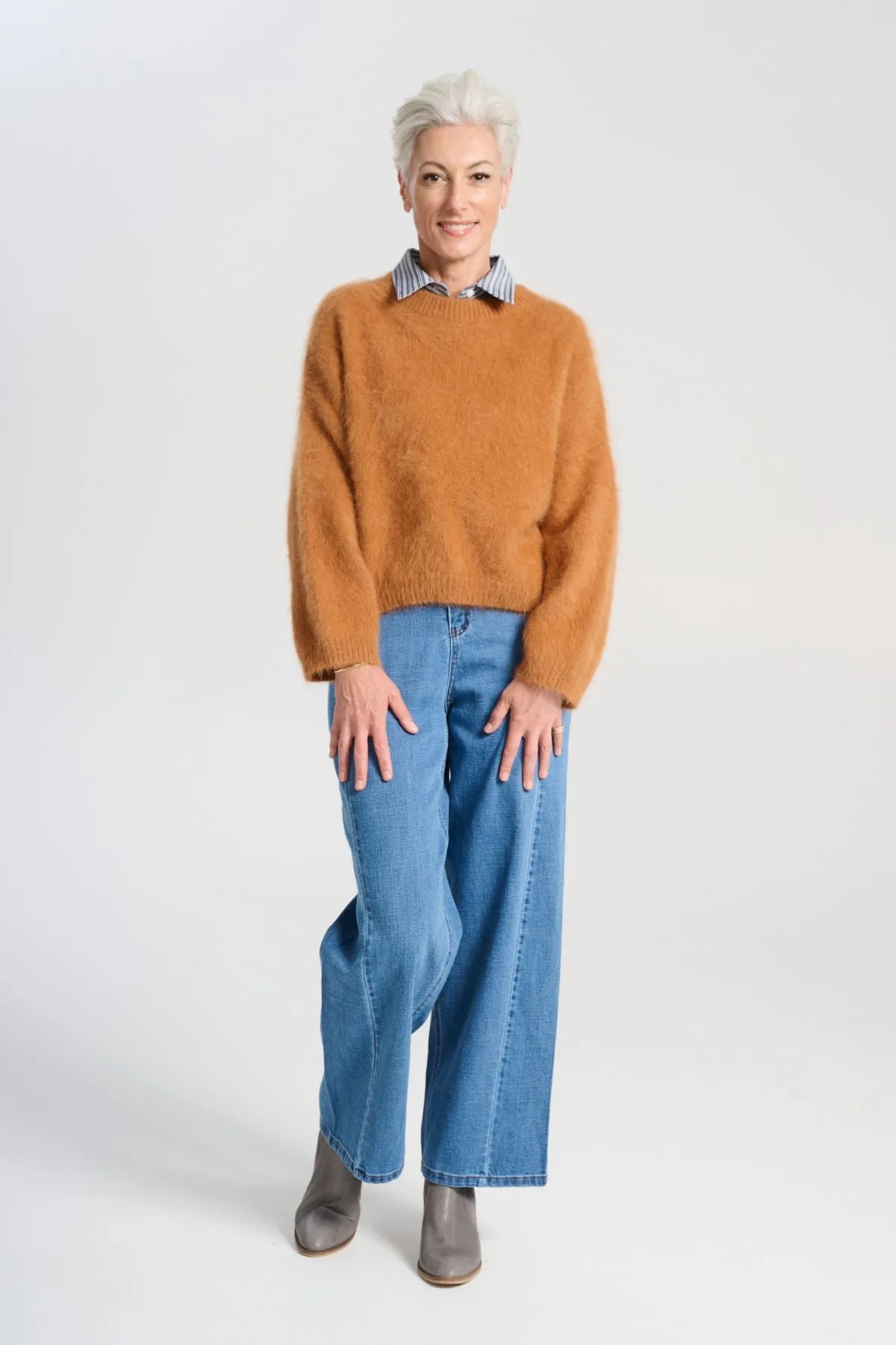 Montreal Knit Sweater Caramel in Angora