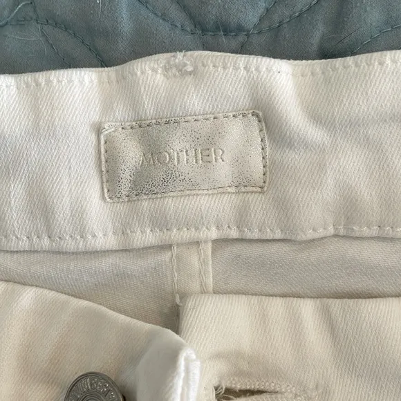 Mother, high waisted, looker ankle fray, white jeans waist size 27