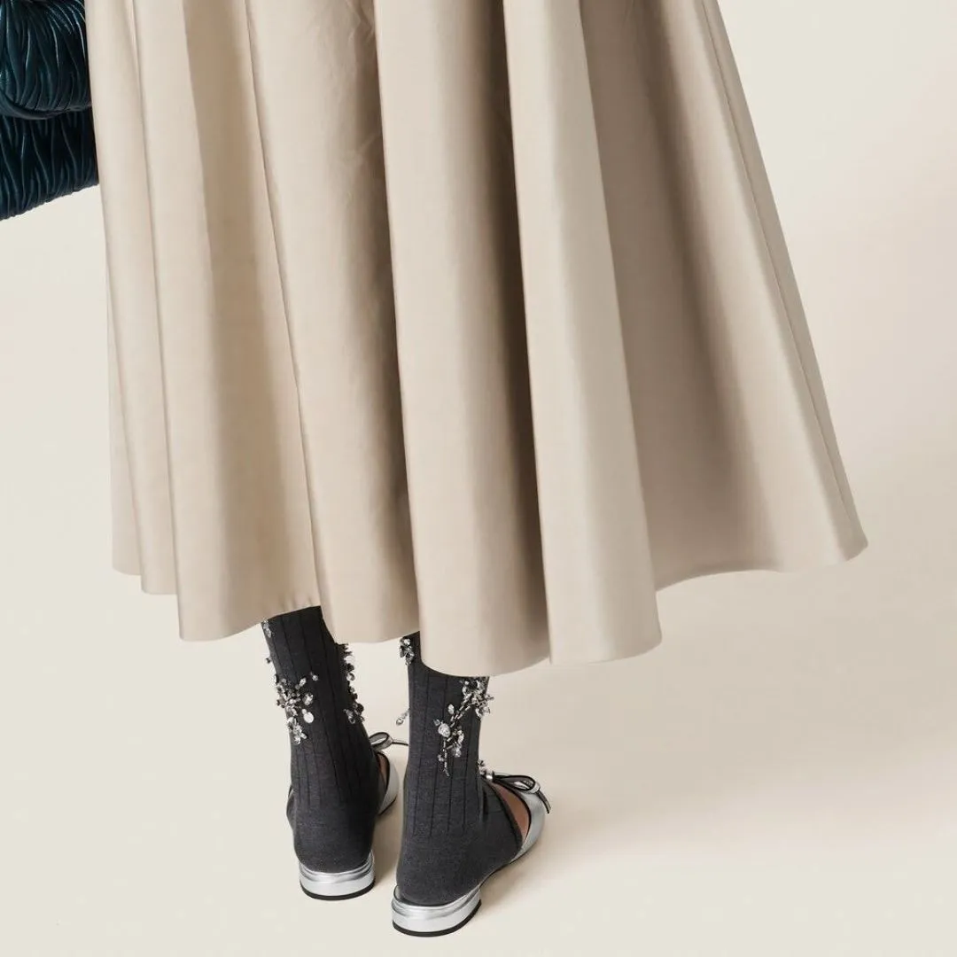 MU 25 new skirt