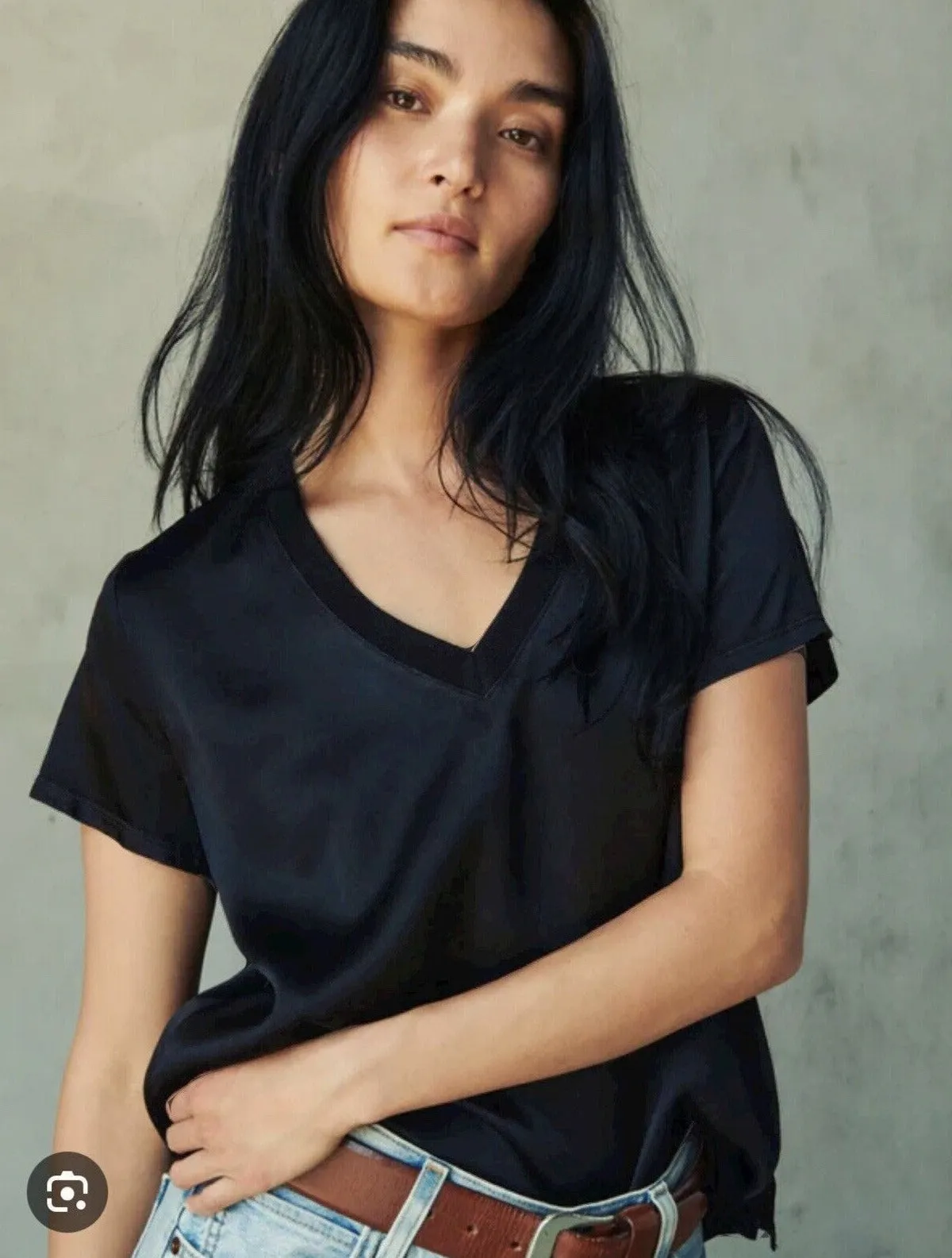 Nation LTD Women's Black Satin V-Neck Short Sleeve June Top – Size Small