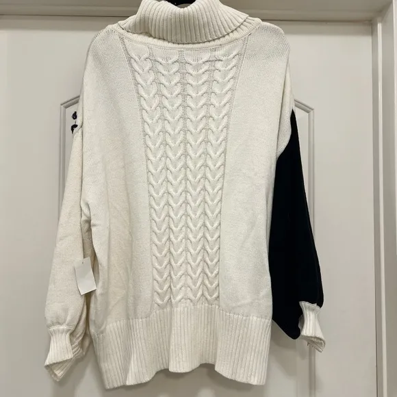 NWT Bloomingdales Oversized Stitched Cable Knit Turtleneck Sweater