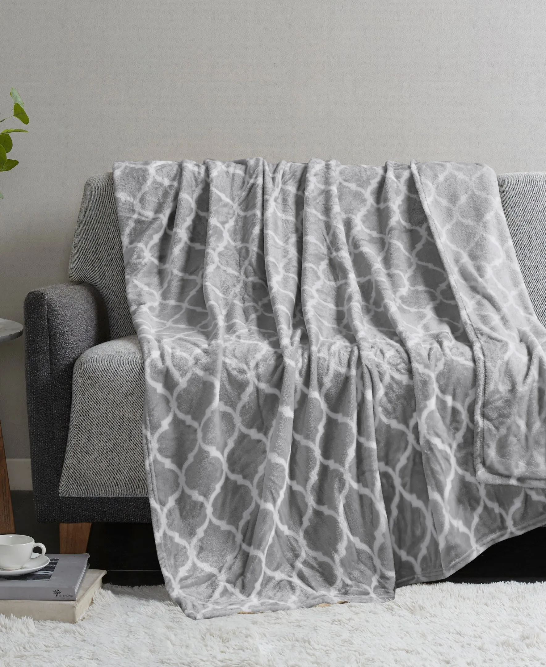 Ogee Oversized Throw