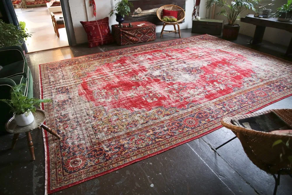 Old Oushak style Isparta Rug 9.2ftx13.2ft