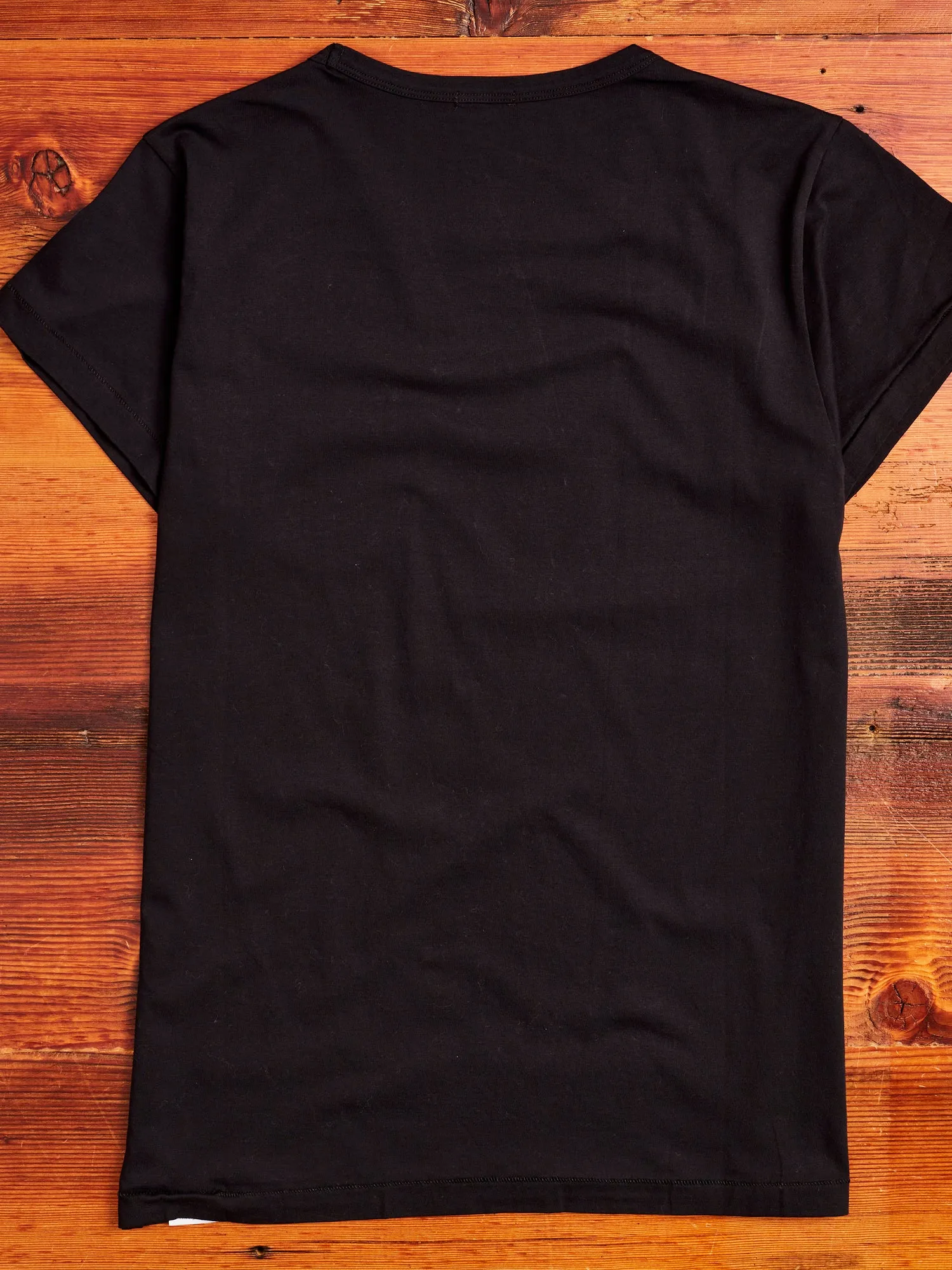 Organic Cotton Tubular Pocket T-Shirt in Black