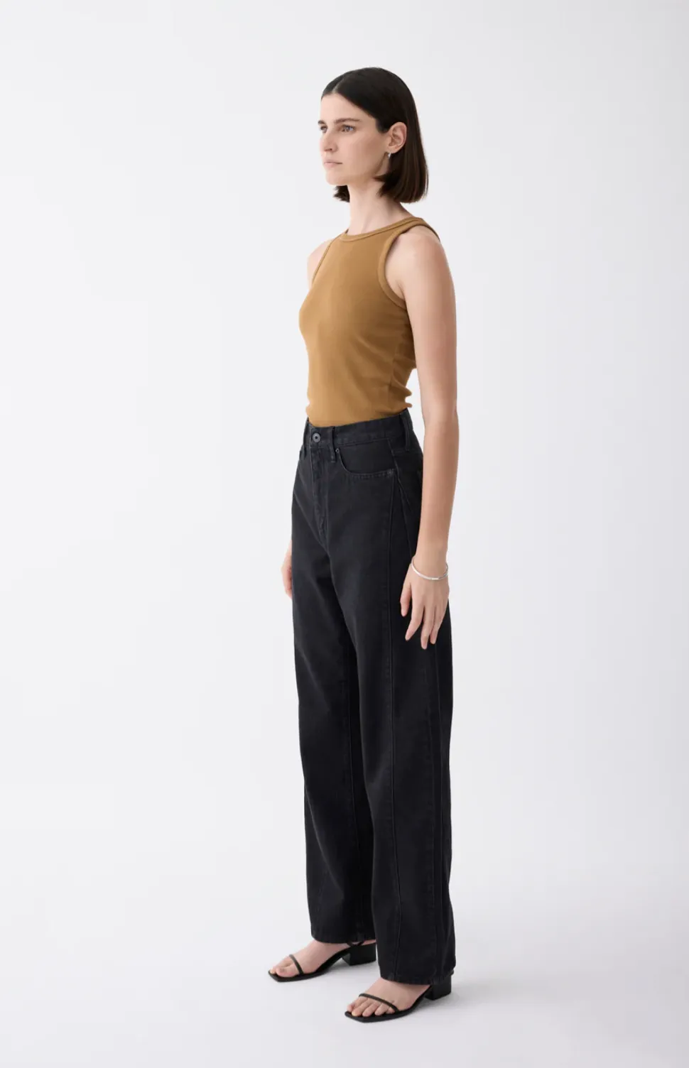 Outland Denim Utah Mid Slouchy Jean