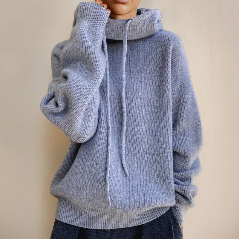 Oversized roller collar jersey for women - comfortable sweater with laces