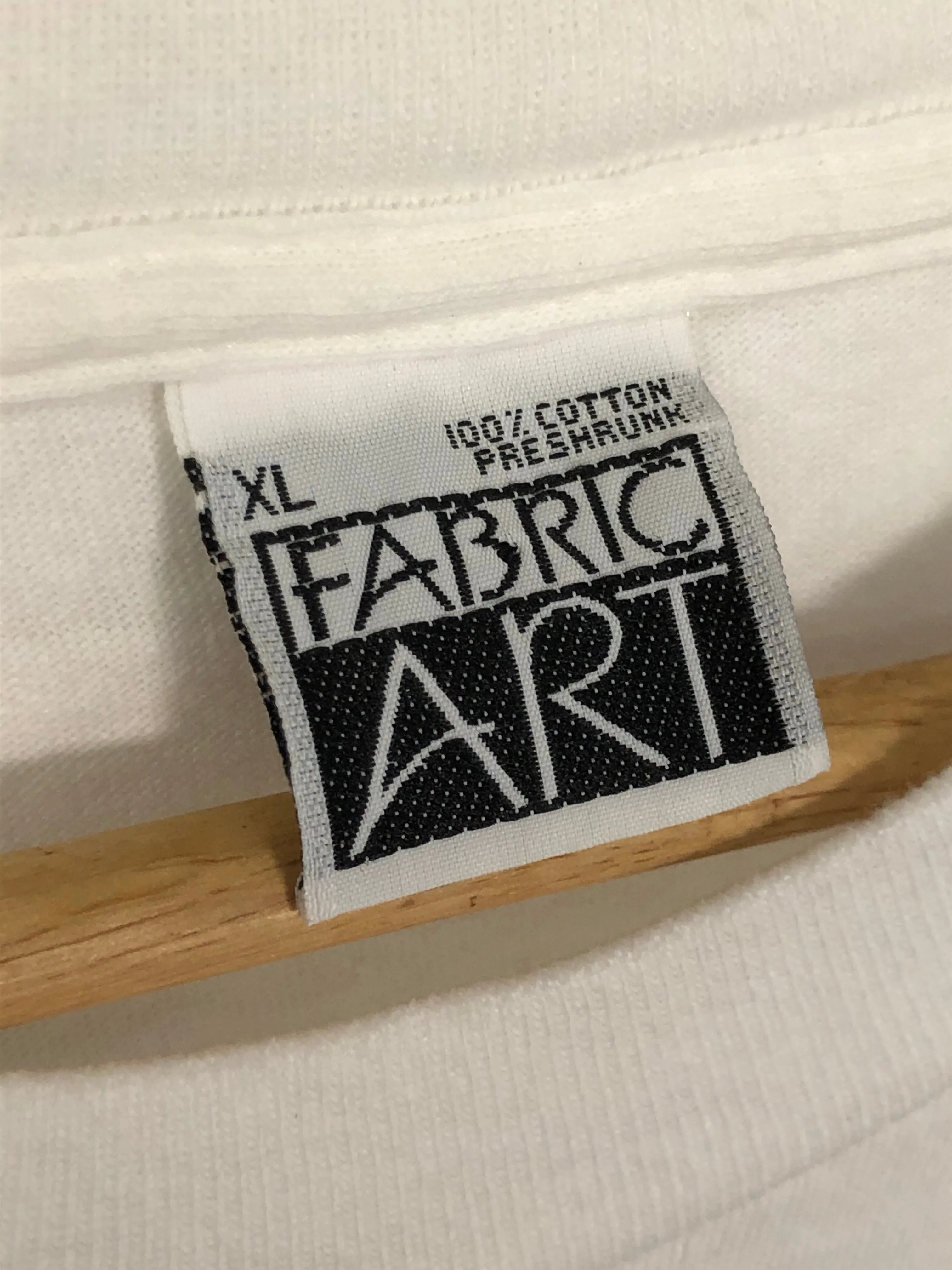 Paradise Found Art Tee (XL)