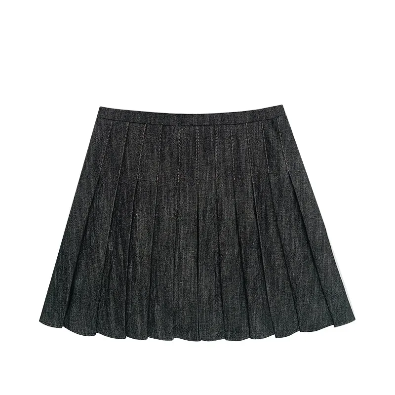 pleated denim  skirt