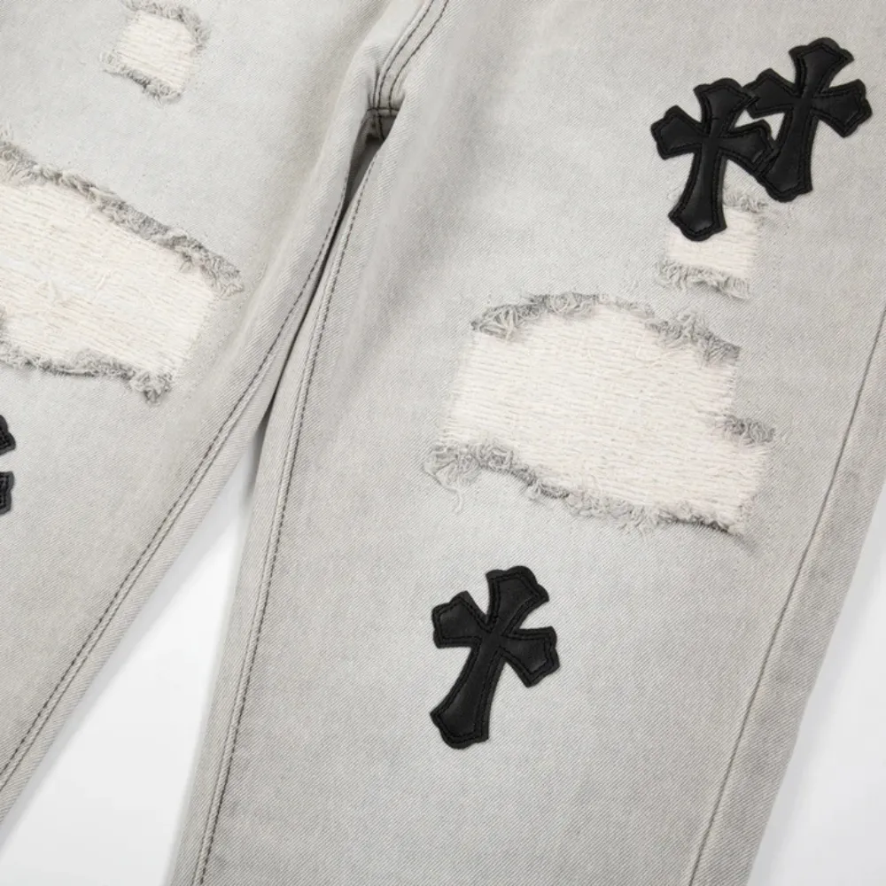 "American Cross Embroidery Pre-Made Hole" Jeans