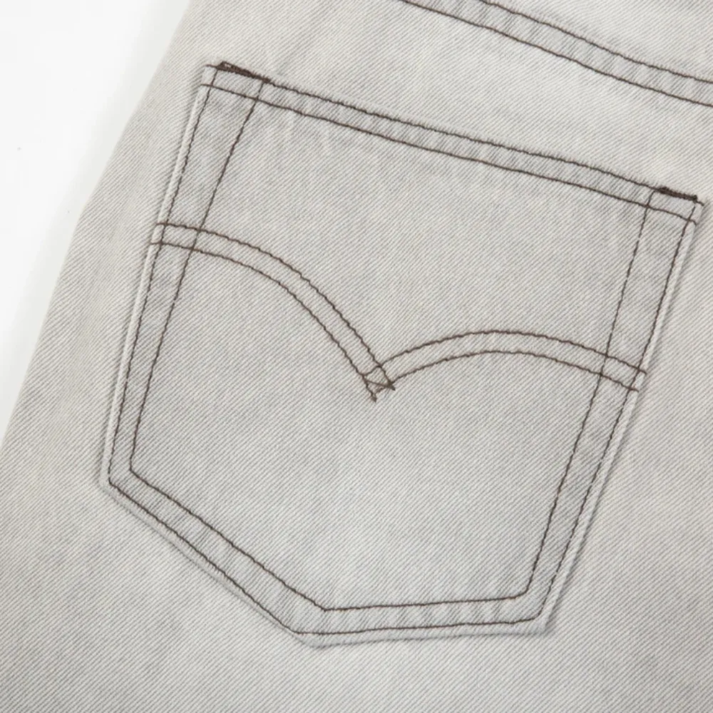 "American Cross Embroidery Pre-Made Hole" Jeans