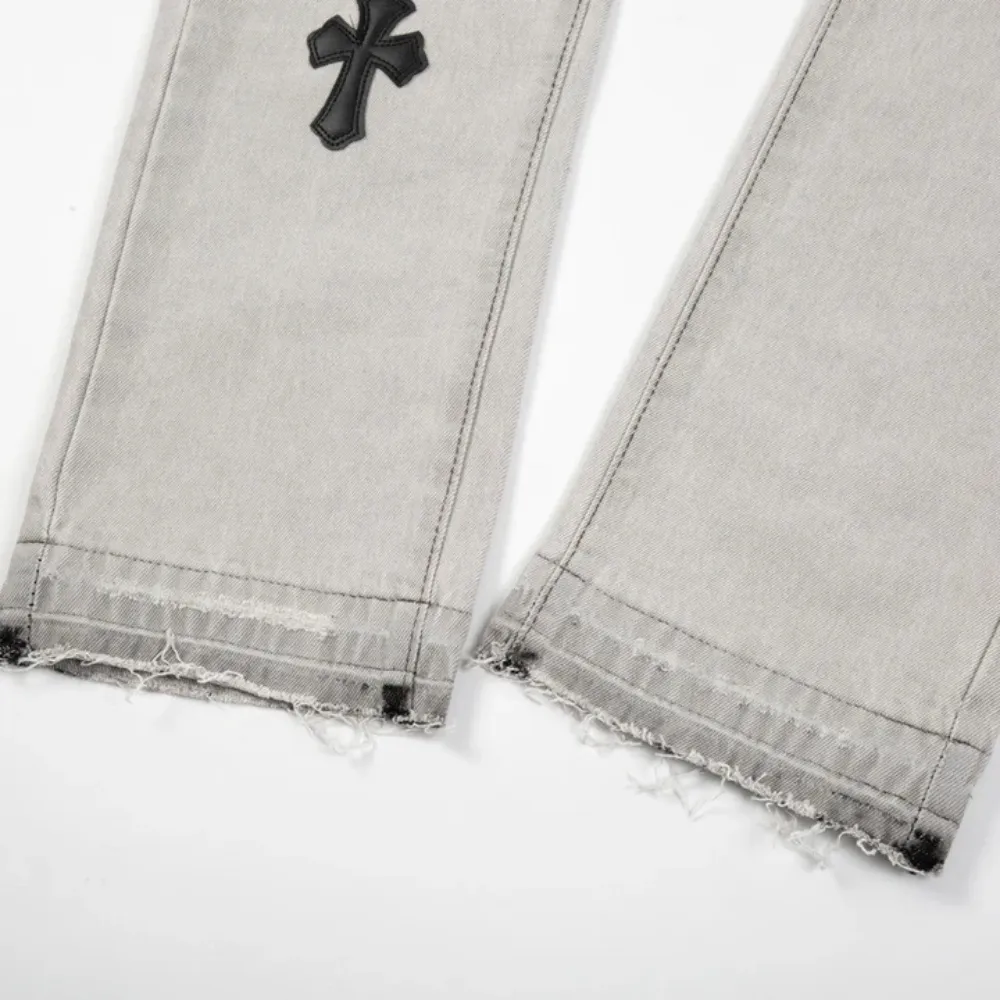 "American Cross Embroidery Pre-Made Hole" Jeans