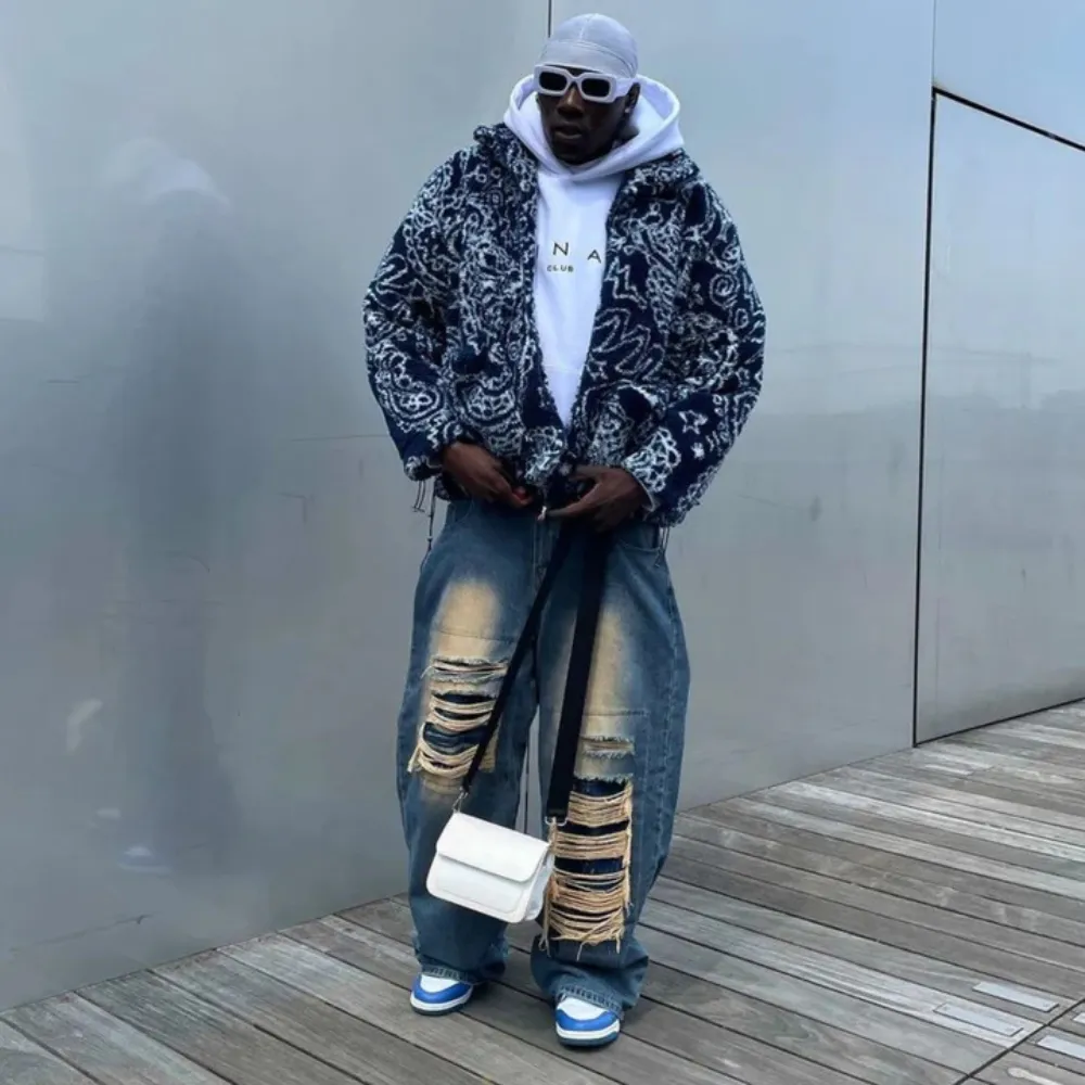 "American High Street Loose Ripped" Jeans