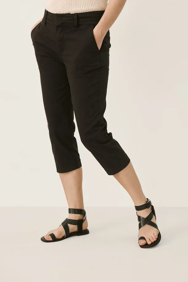 Soffie 3/4 Casual Pant - Black