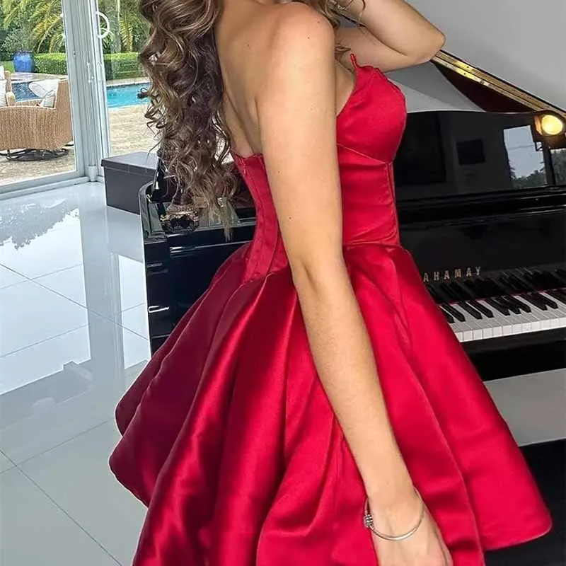 Sweetheart Short Homecoming Dresses for Teens Strapless Boned Bodice Corset Prom Dress