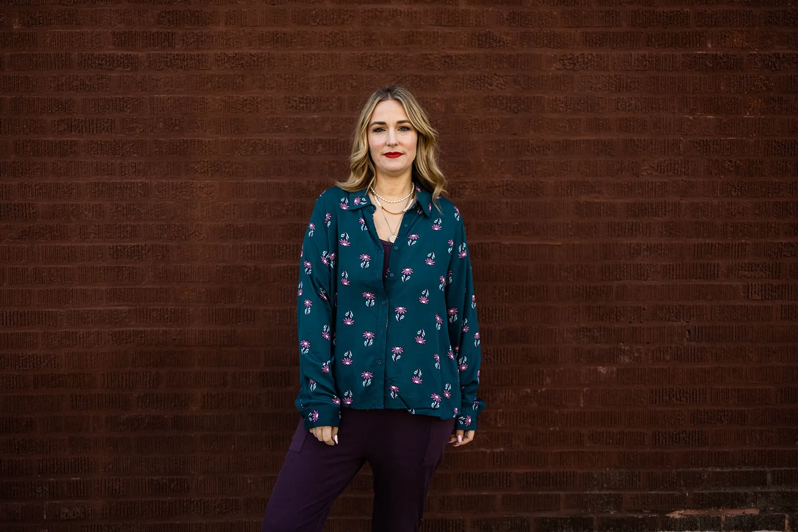 tallulah button down in sad flower