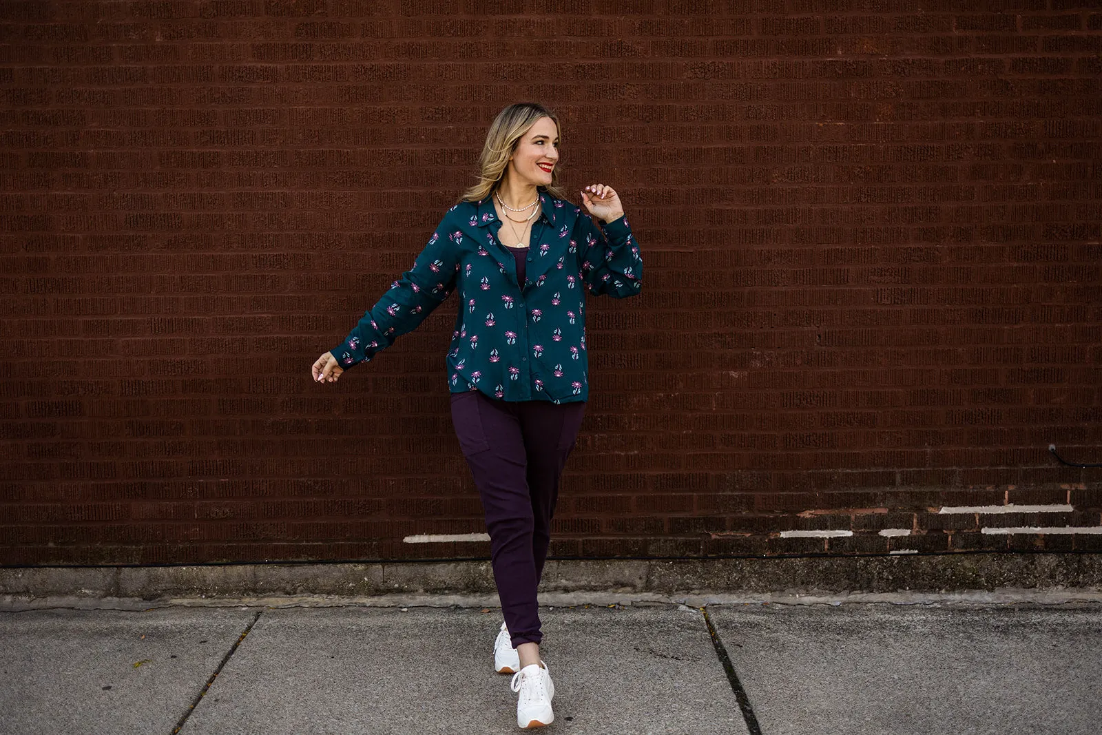tallulah button down in sad flower