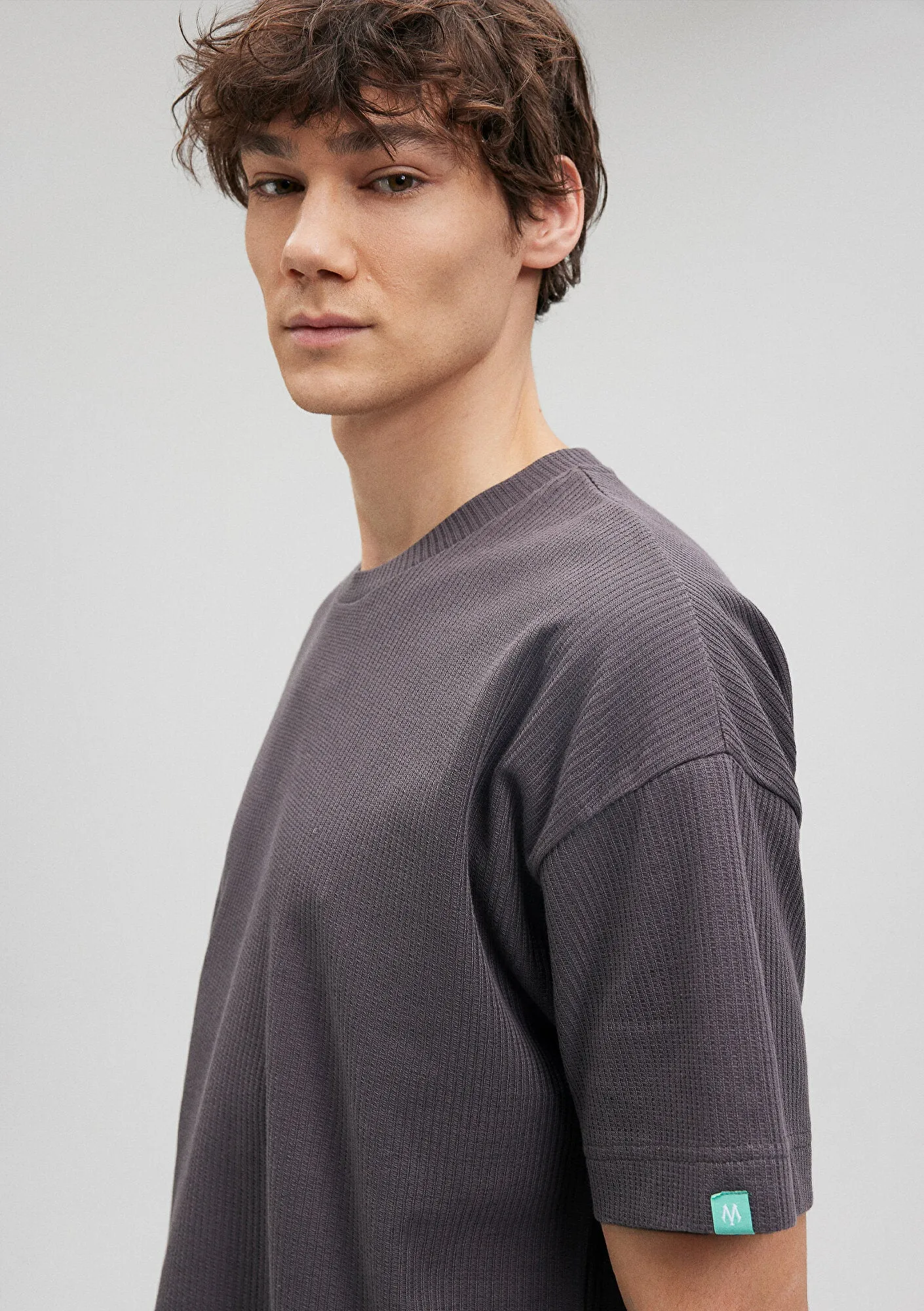 Textured Antracite T-Shirt
