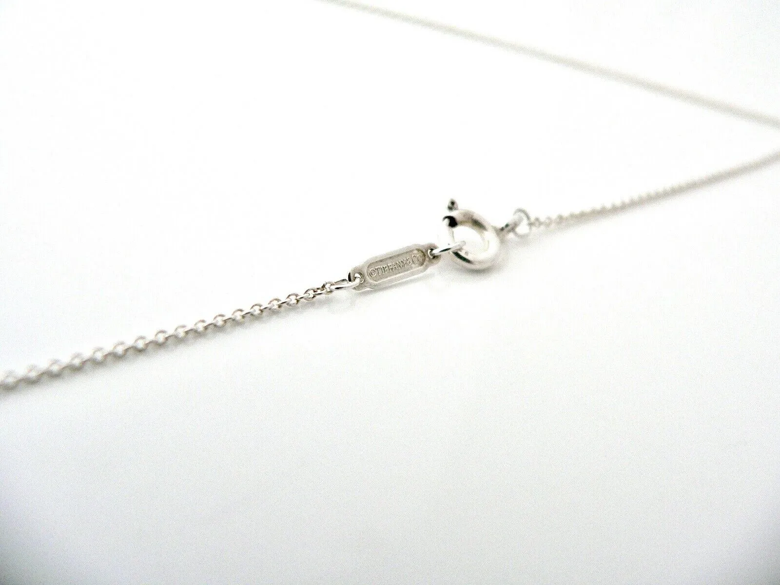 Tiffany & Co Silver Heart Necklace Pendant Charm Chain Modern Geometric Gift