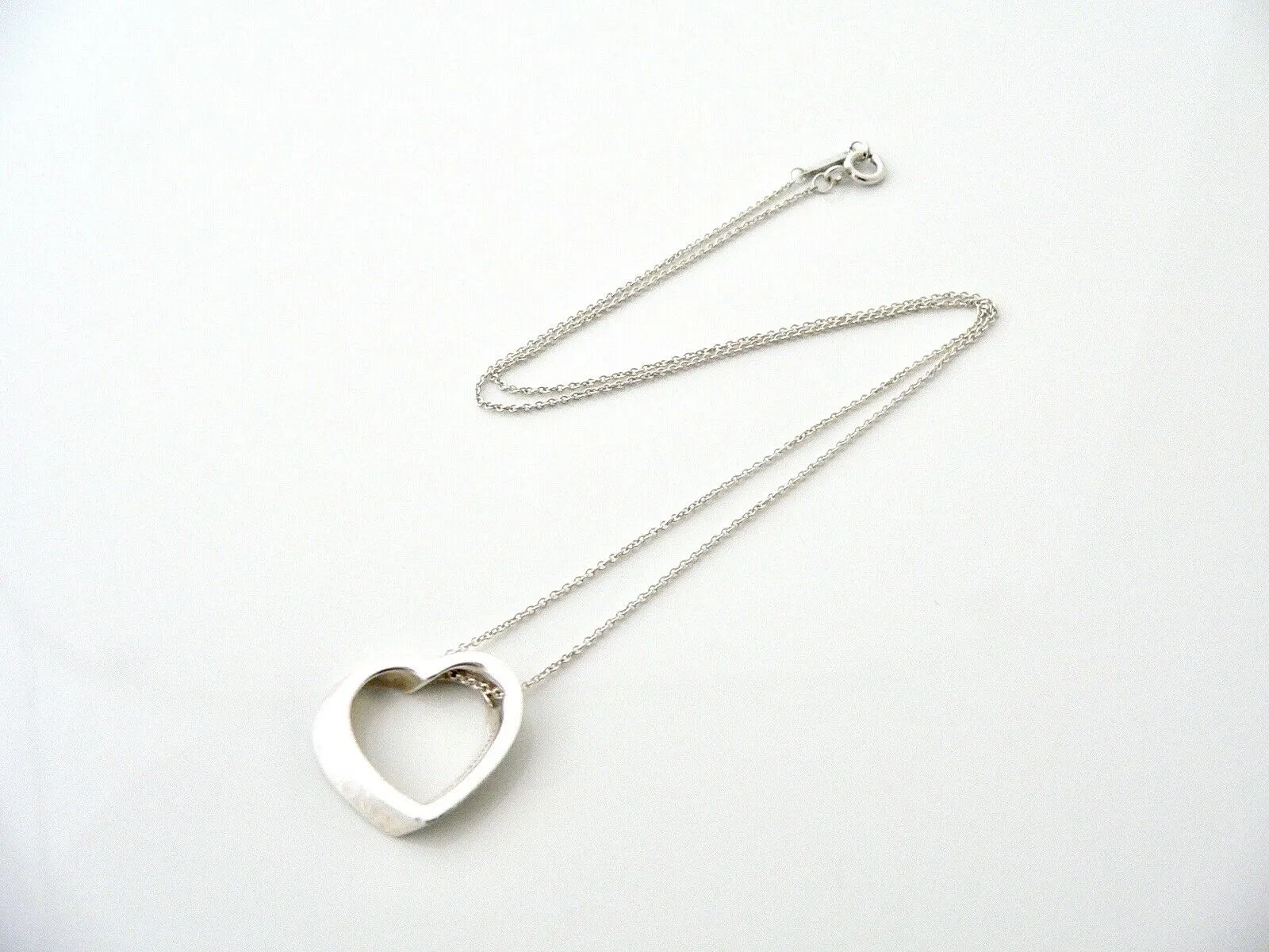 Tiffany & Co Silver Heart Necklace Pendant Charm Chain Modern Geometric Gift
