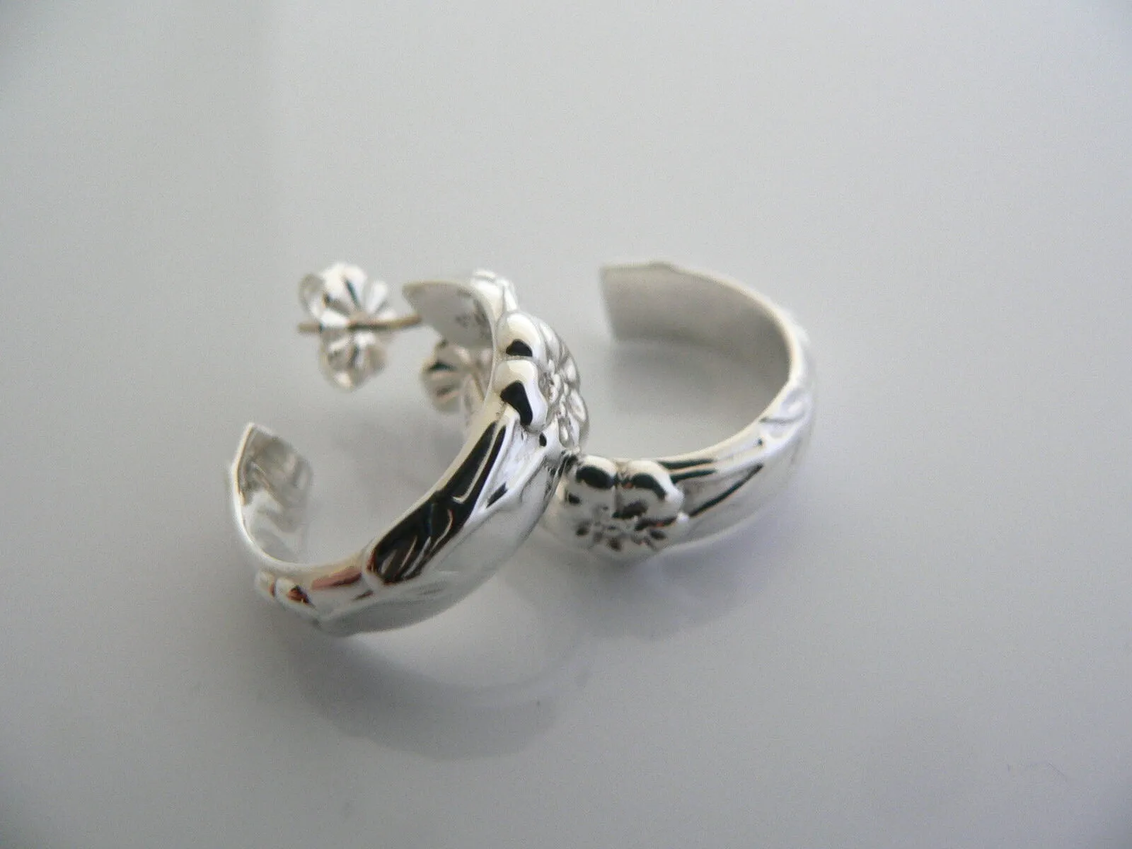 Tiffany & Co Silver Nature Rose Flower Hoop Earrings Rare Gift Love Garden