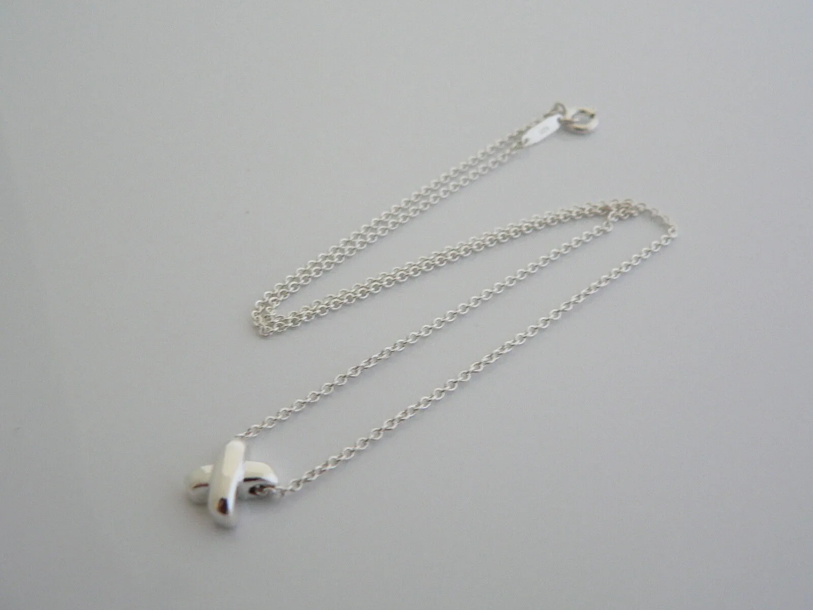 Tiffany & Co X Necklace Signature Pendant Charm Chain Silver Gift Love Pouch Art