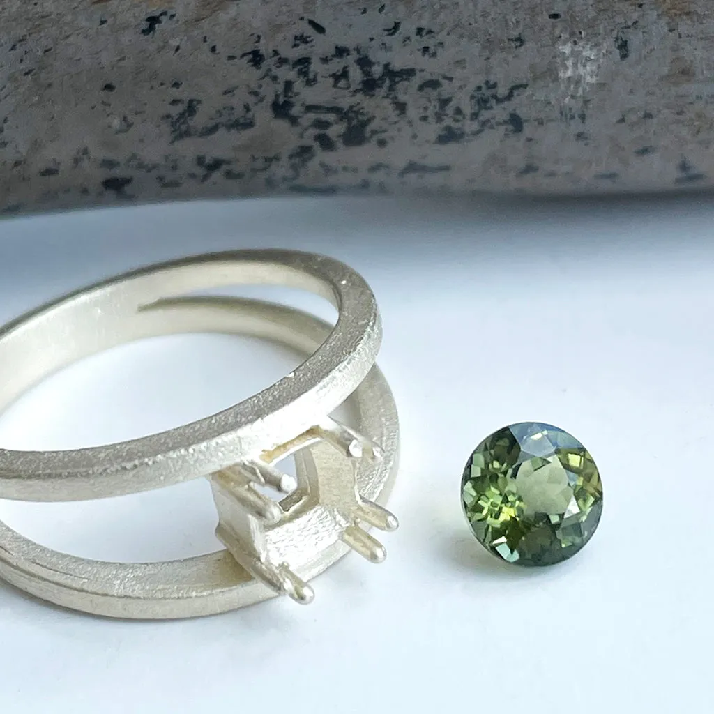 Tourmaline - Green Round Cut - 0.95ct