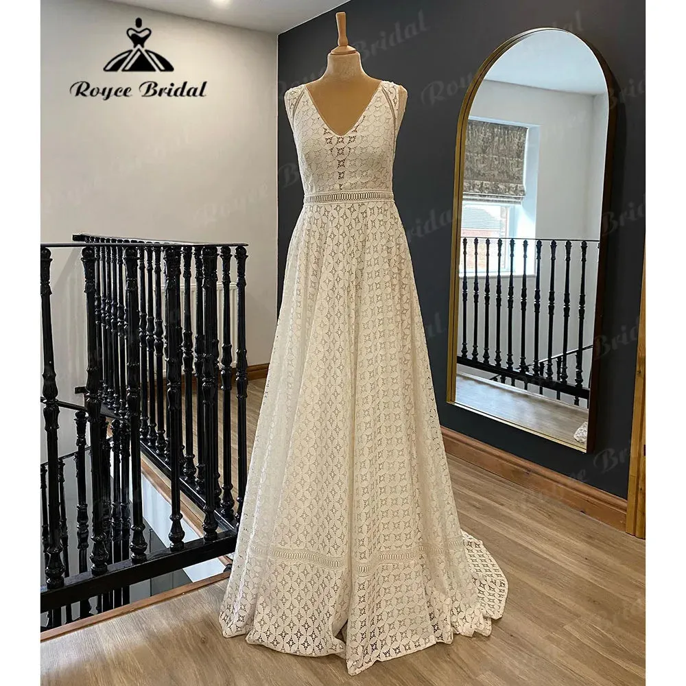 Vintage V Neckline Sleeveless Lace Wedding Dress for Women  Bridal Wedding Gown Custom Made sukienka na wesele Roycebridal