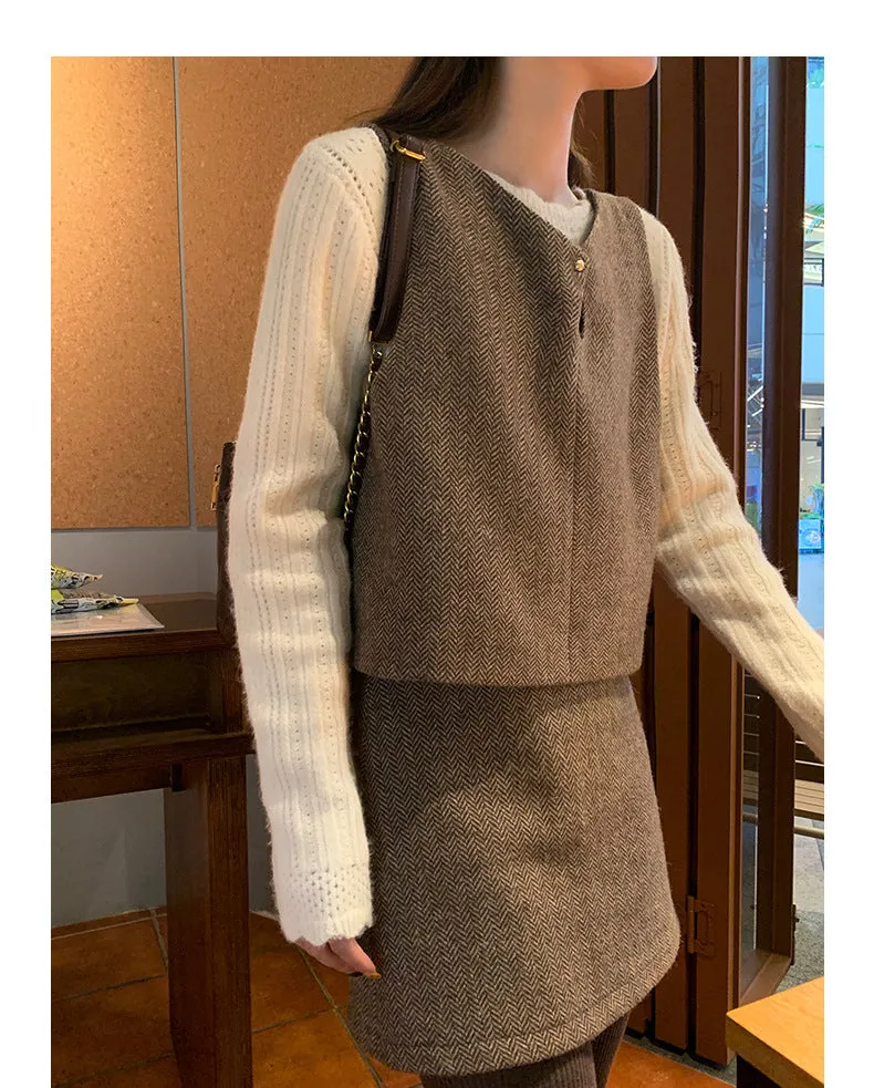 Vintage wool vest top   skirt set