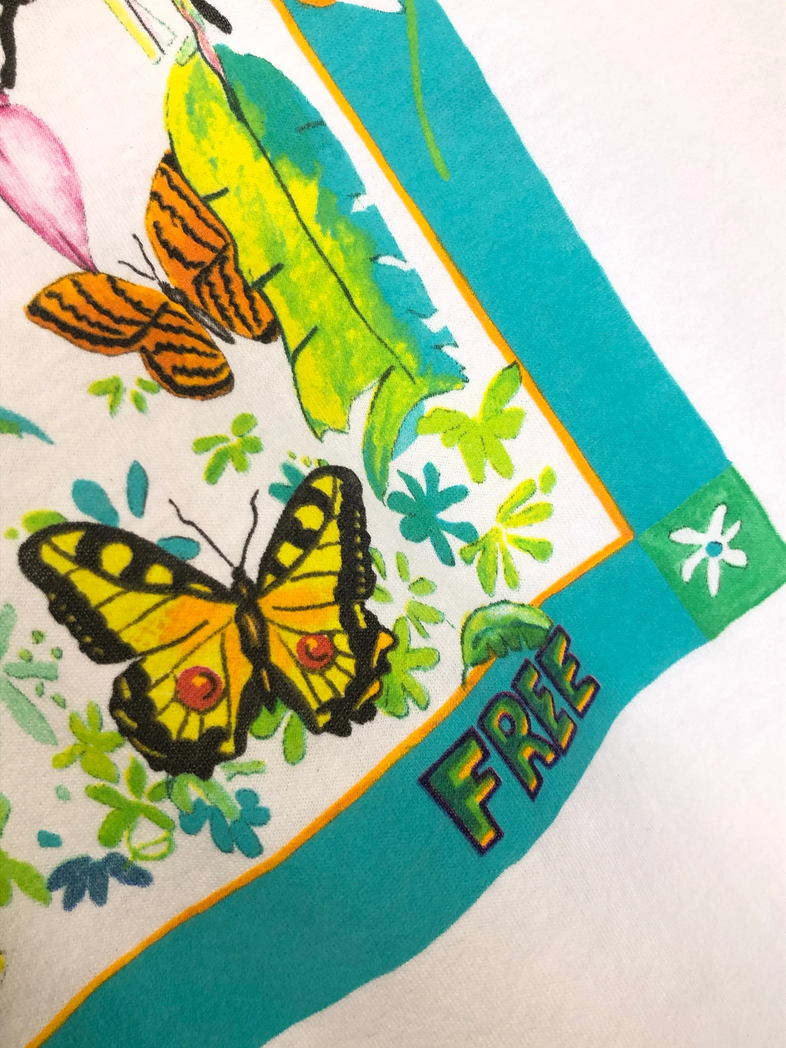 VTG Butterfly Garden Art Tee (S-L)