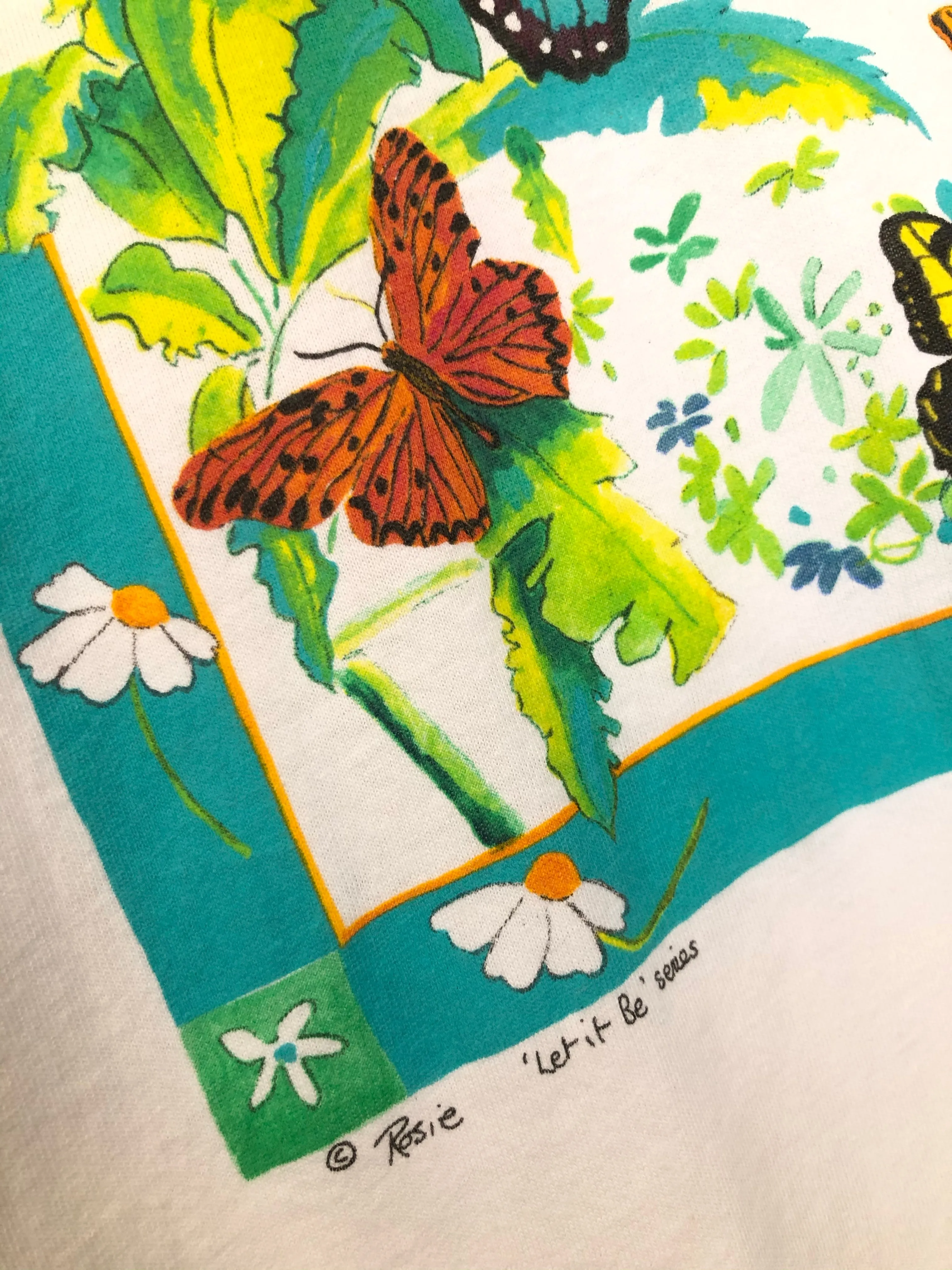 VTG Butterfly Garden Art Tee (S-L)