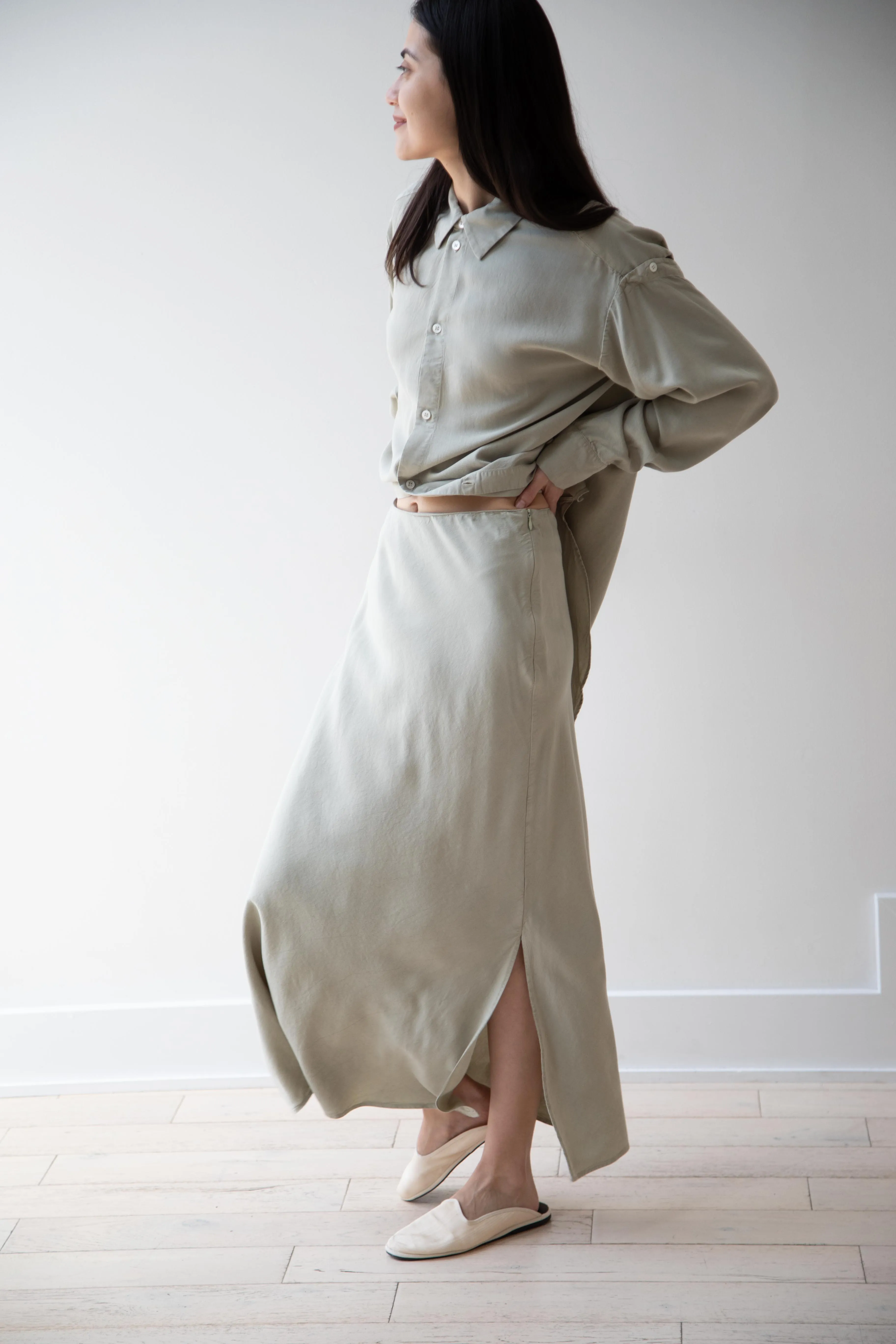 Wright & Doyle | Bias Skirt in Linden Green