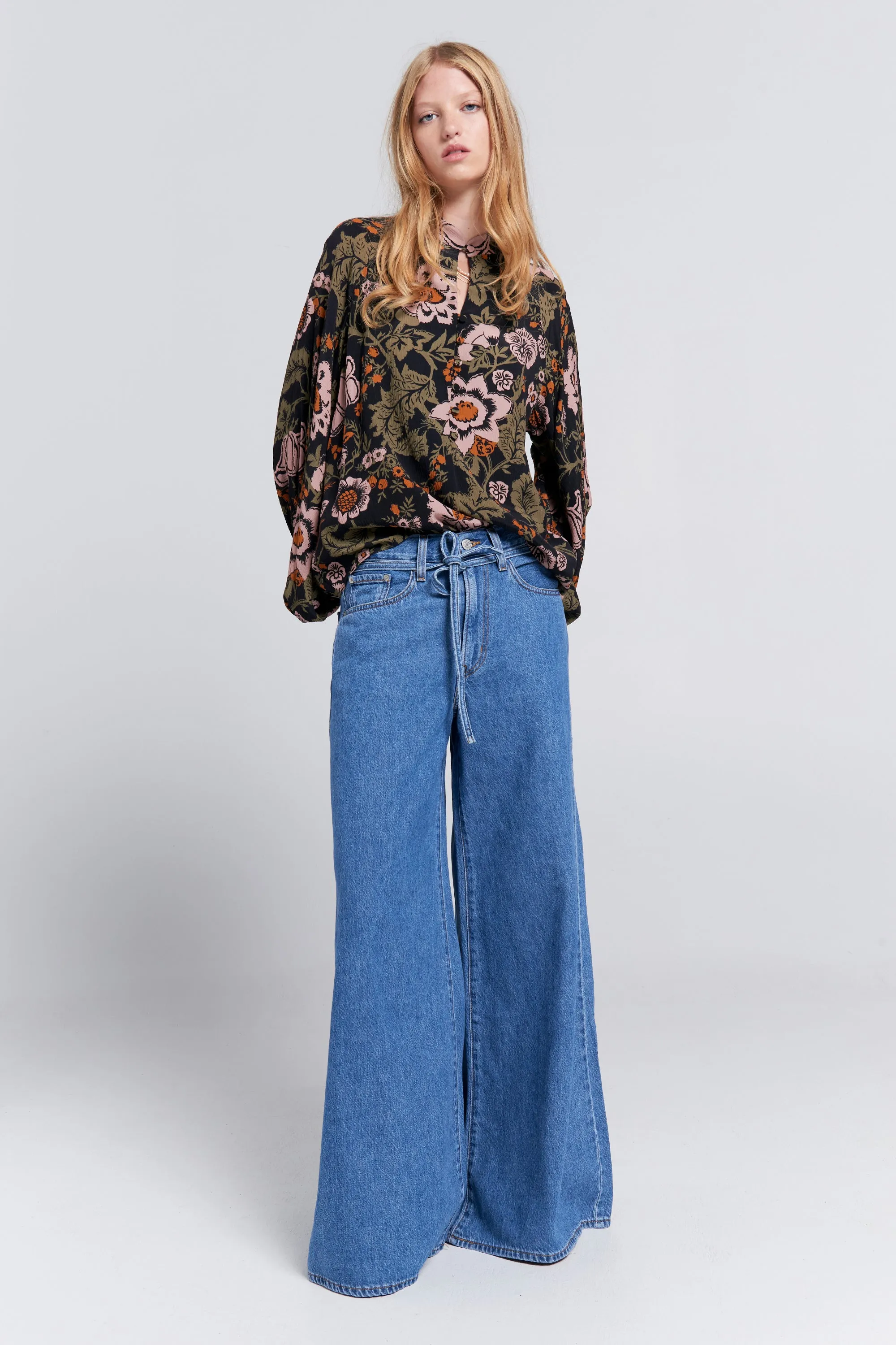 XL Superwide Jeans Cause and Effect